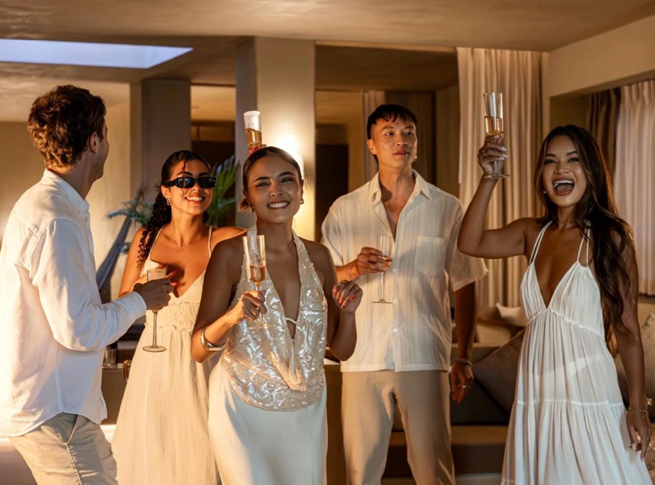 Cafe Del Mar Phuket - Suite & Penthouse Kamala Plajı Dış mekan fotoğraf